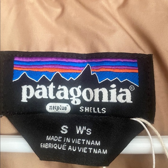 NWT Patagonia Driftwood Parka - Picture 7 of 11